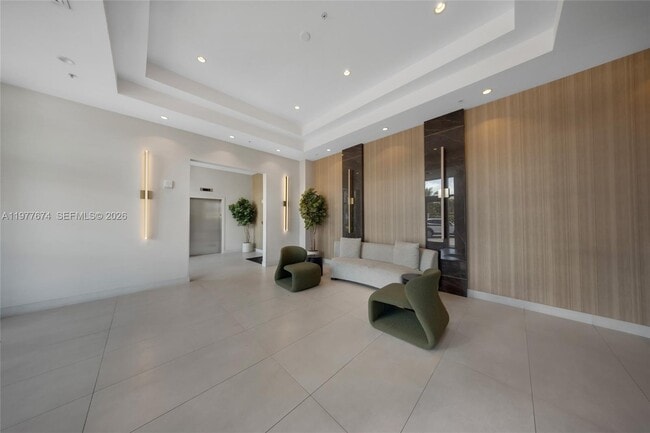 Building Photo - 7910 Harbor Island Dr