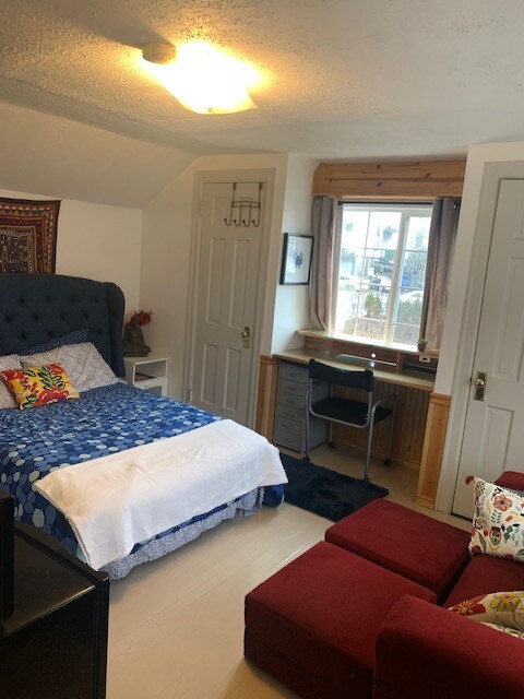 Building Photo - 3225 SW 12th Ave