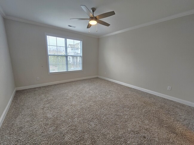 Building Photo - 9 Red Lion Rd