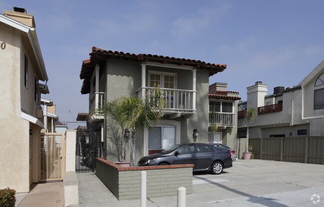 Building Photo - 4338 Campus Ave