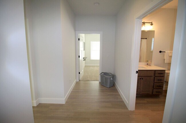 Building Photo - 2655 S Muirfield Pl