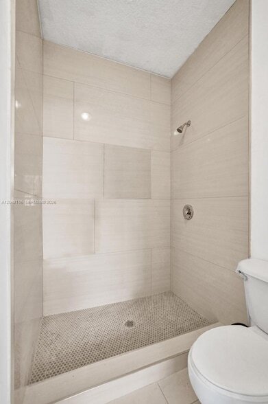 Building Photo - 2316 Coral Reef Ct