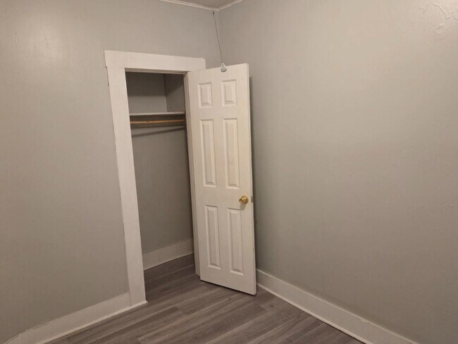 Building Photo - 5-7 Lafayette St. - 5a