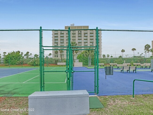 Building Photo - 1860 N Atlantic Ave