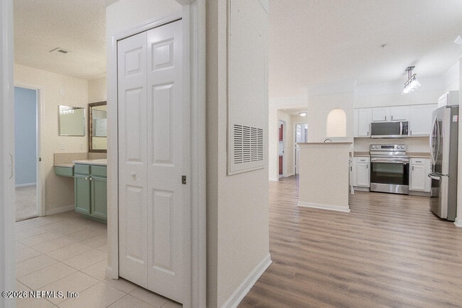 Building Photo - 8550 Touchton Rd