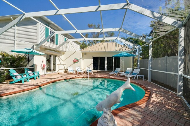 Building Photo - 4563 Brainard Bayou Rd