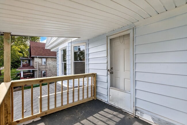 Building Photo - 13608 Earlwood Rd