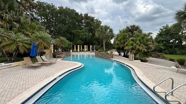 Building Photo - 1325 Lake Shadow Cir