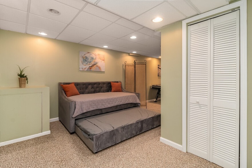 Building Photo - 2485 Red Hawk Ridge Ct