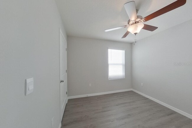 Building Photo - 8584 SW 44th Ct