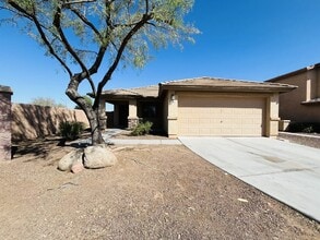 Building Photo - "Charming 3-Bedroom Oasis with 2 Full Baths in Buckeye - 1574 Sq Ft of Comfort!"