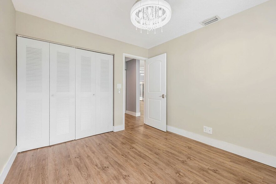 Building Photo - 21356 Summertrace Cir