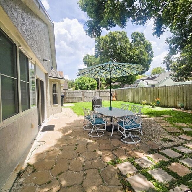 Building Photo - 3 Bdrm 2 Bath With Office in Waterford Lak...