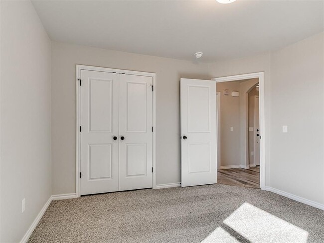 Building Photo - 12028 Rockbed Dr