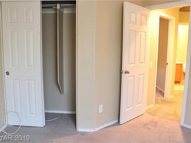 Building Photo - 8928 W Marmo Ave