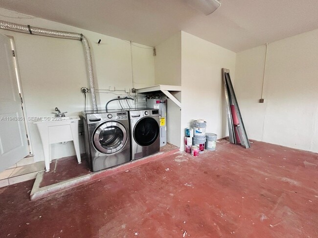 Building Photo - 6330 SW 34th St