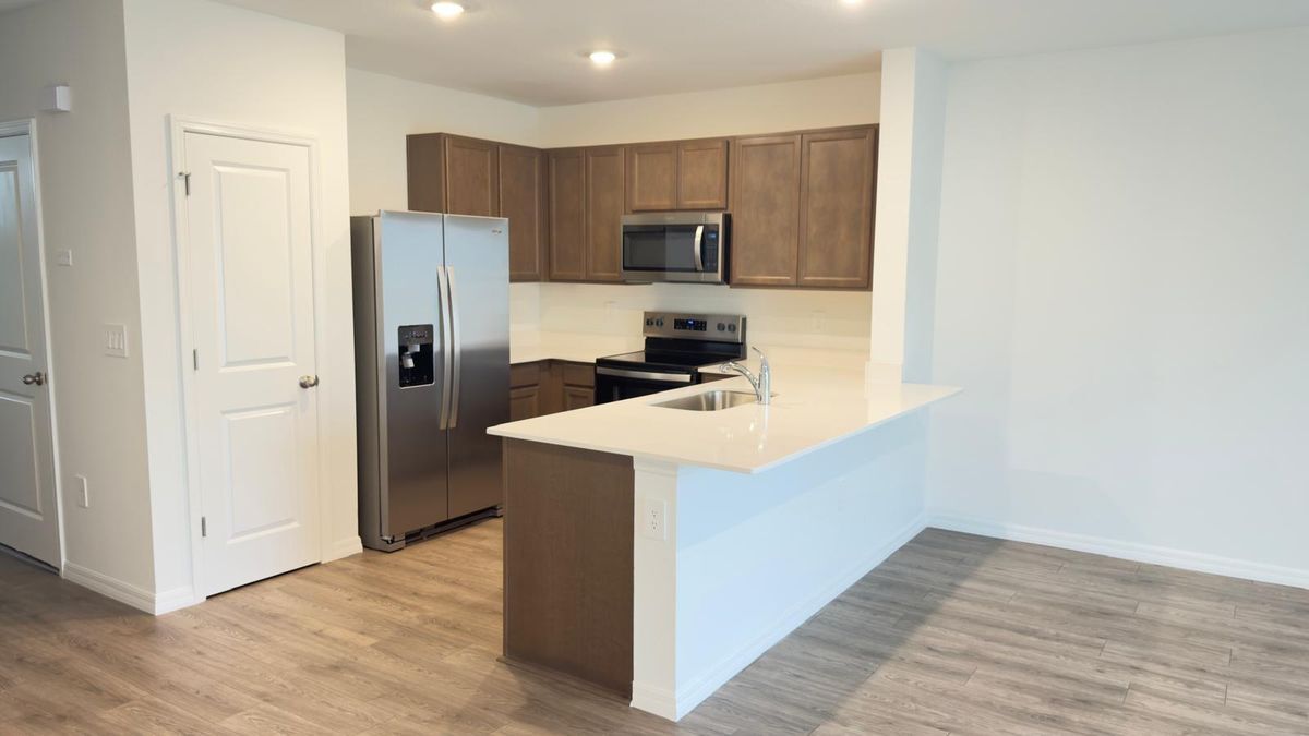 Building Photo - 32562 Midsummer Night Ln