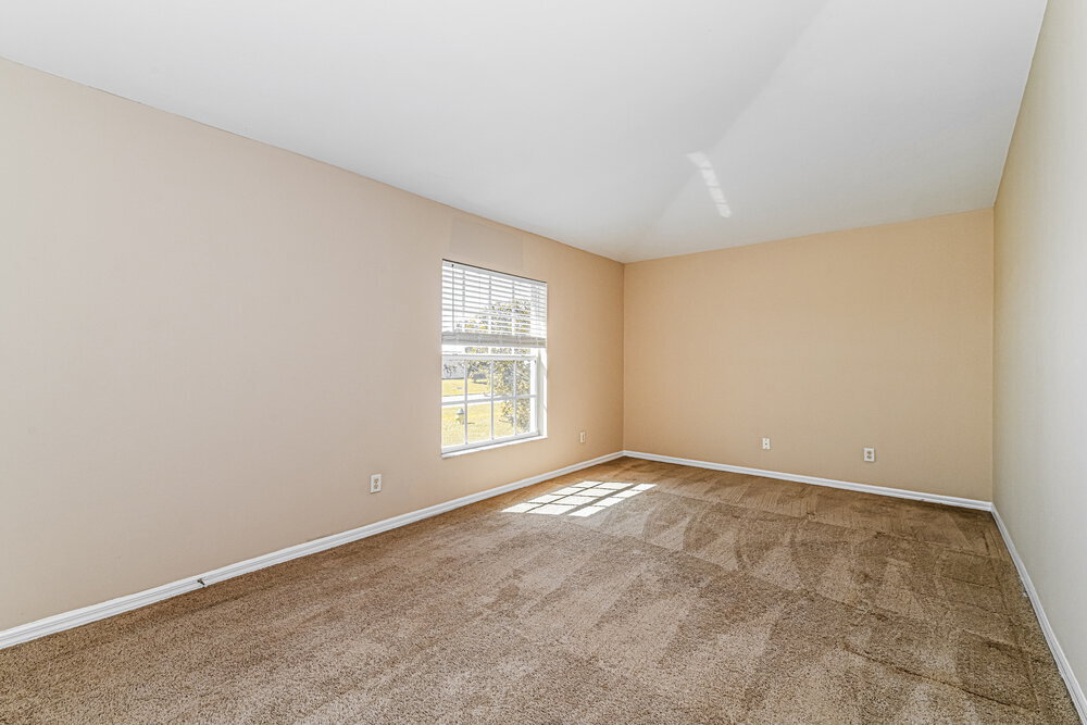 Building Photo - 515 SE 26th Terrace