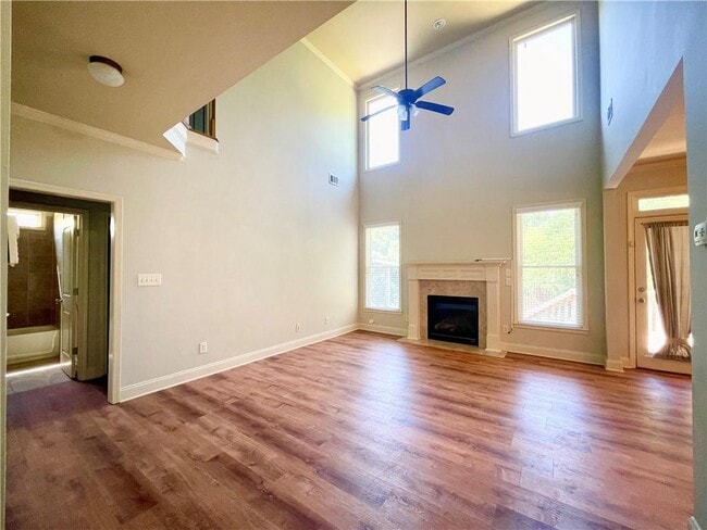 Building Photo - 2620 Village Chase Dr NW