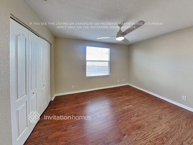 Building Photo - 276 Berenger Walk