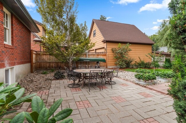 Building Photo - Coming Soon - 3 Bed 2 Bath South Hill Spok...