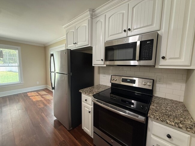 Building Photo - 3606 Ashford Dr NW