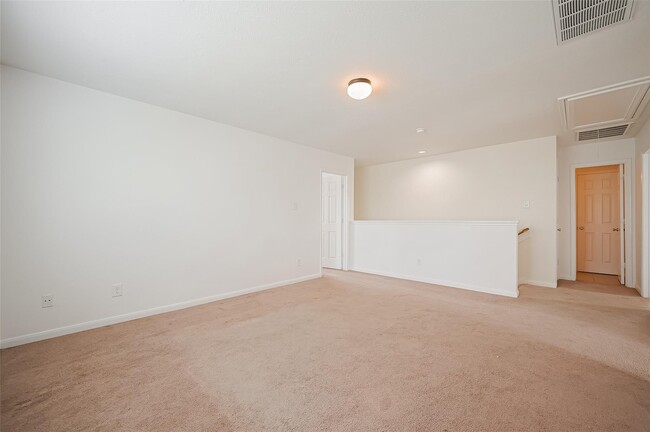 Building Photo - 18334 Fair Grange Ln
