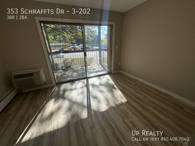 Building Photo - 353 Schraffts Dr