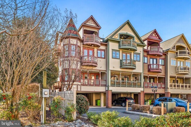 Building Photo - 211 Mill St