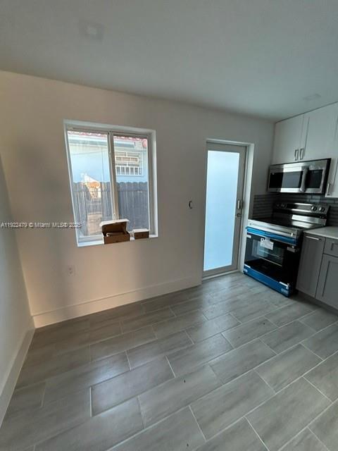 Building Photo - 7152 SW 22nd St