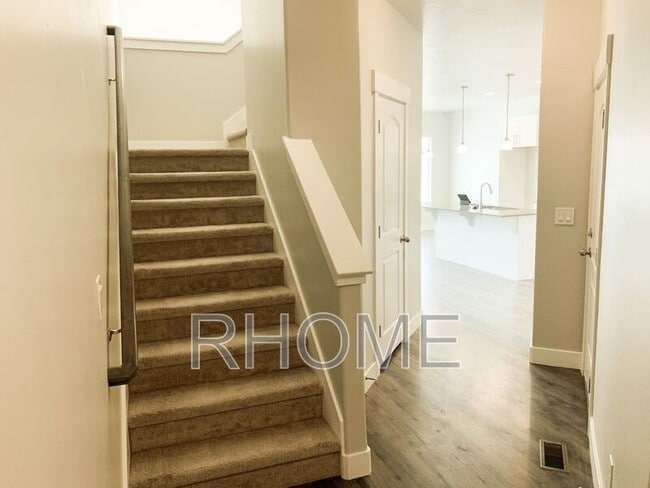 Building Photo - 5107 W Tyce Ln