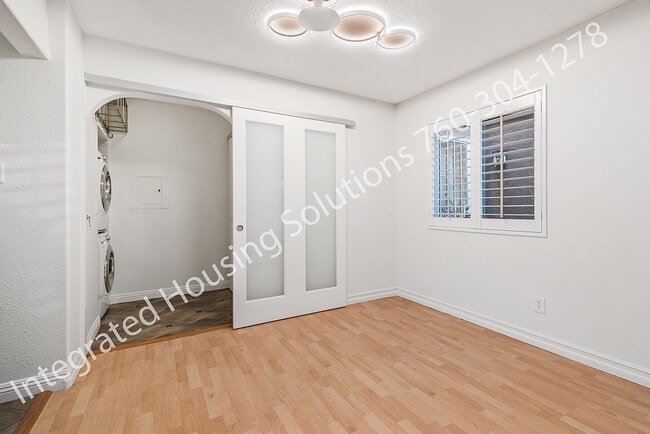 Building Photo - 5927 Mildred St