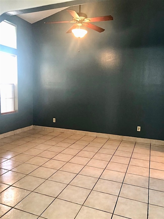 Building Photo - 1752 Tiara Trail