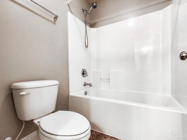 Building Photo - 2236 Somerville Ct