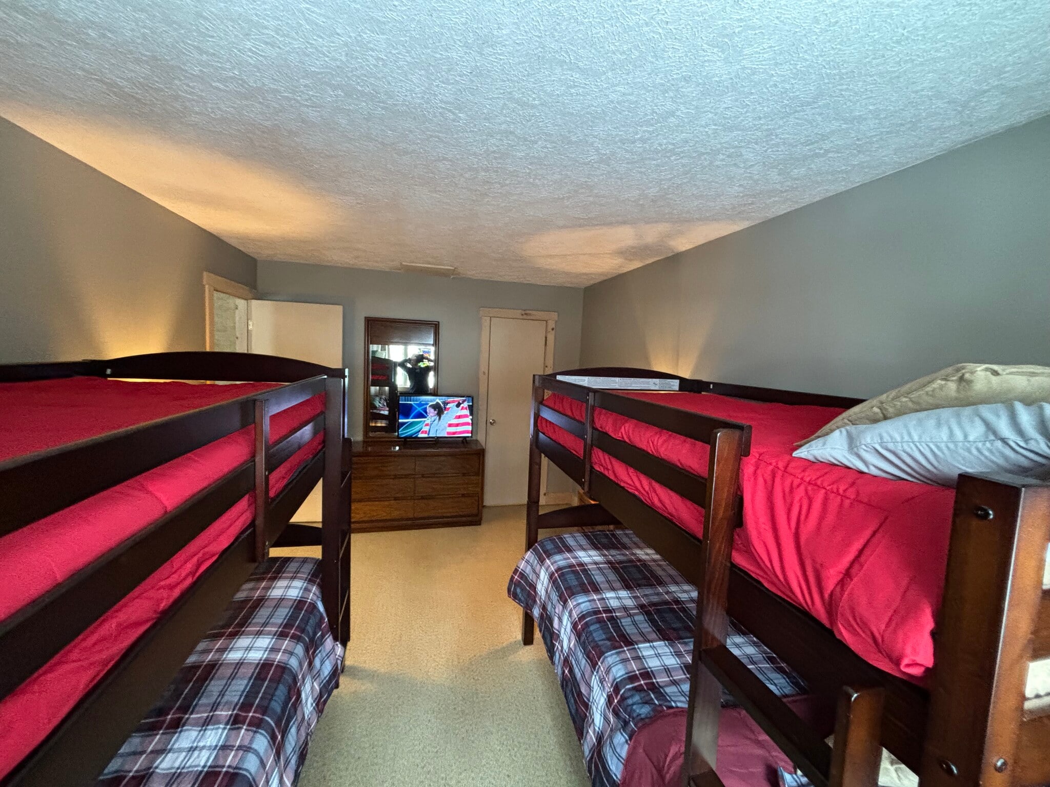 Building Photo - 434 Jack Frost Mountain Rd