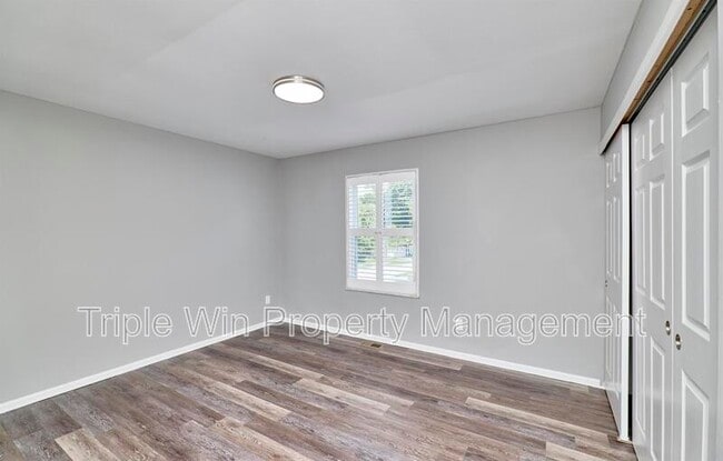 Building Photo - 1544 Rishon Hill Dr