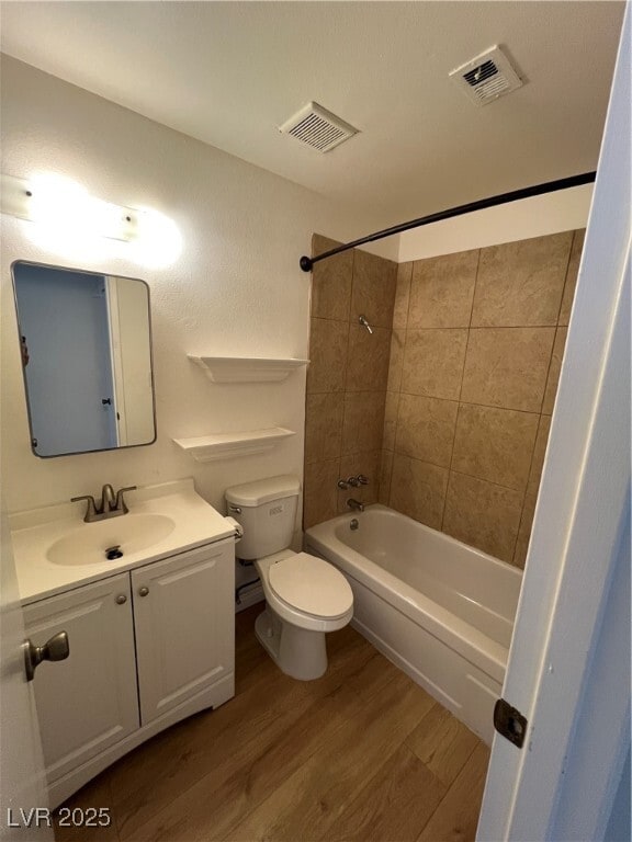 Building Photo - 4940 Larkspur St