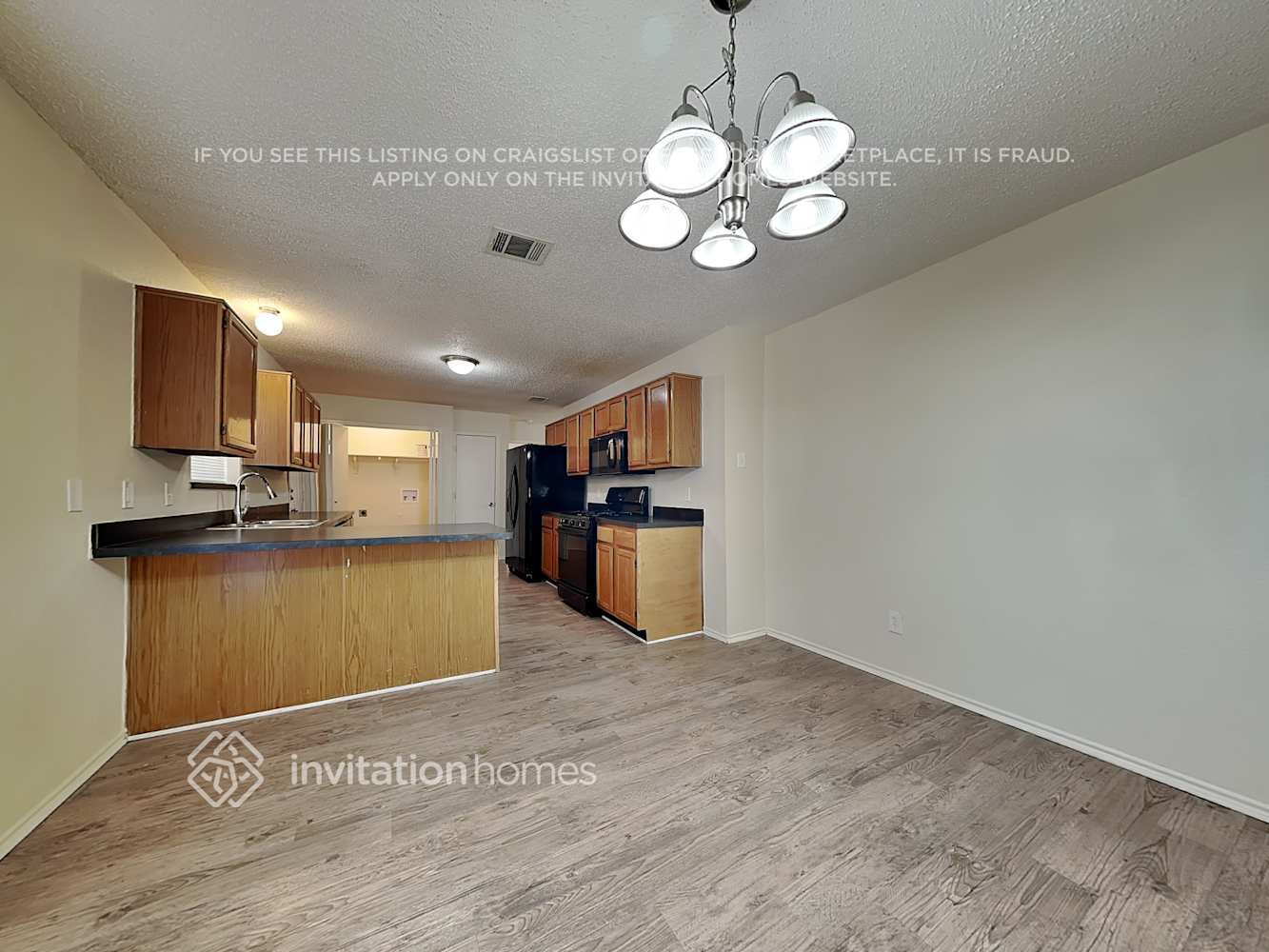 Building Photo - 8405 Pacific Pearl Dr