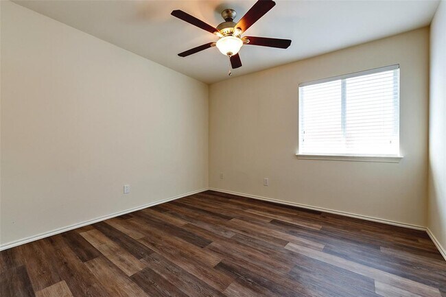 Building Photo - 3681 Spring Canyon Trail