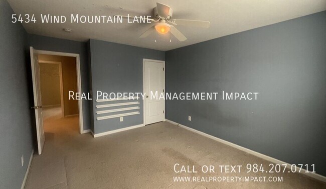 Building Photo - 5434 Wind Mountain Ln