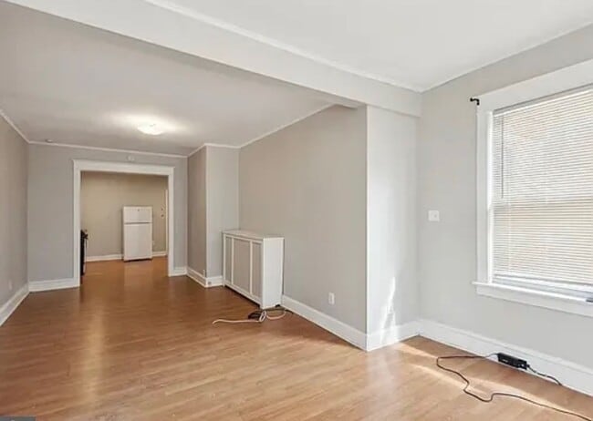 Building Photo - 21 S Wycombe Ave