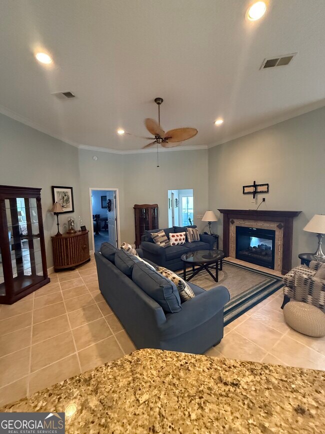 Building Photo - 1403 Tanager Trail