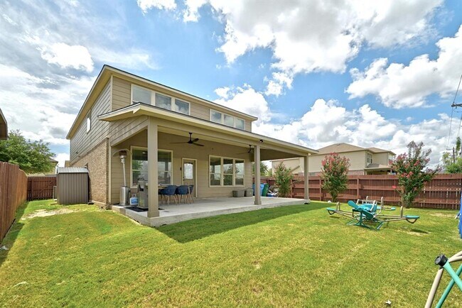 Building Photo - 16300 Travesia Way