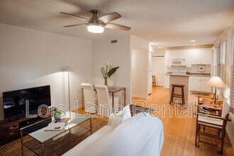 Building Photo - 117 Church St