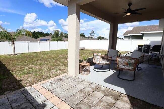 Building Photo - 301 Golden Sands Cir