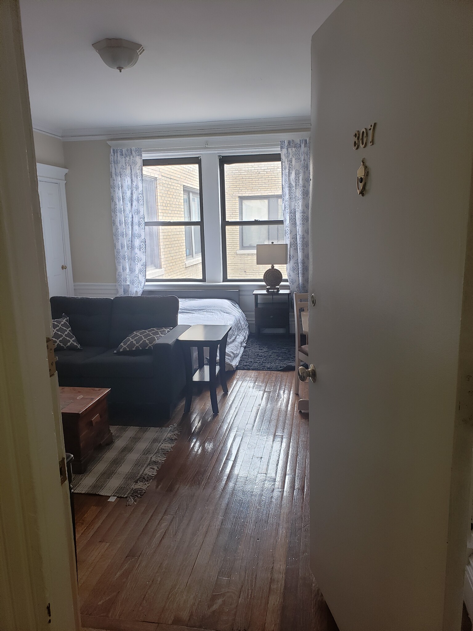 Building Photo - 466 Commonwealth Ave