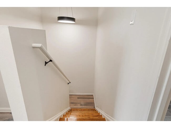 Building Photo - 3407 Stover St
