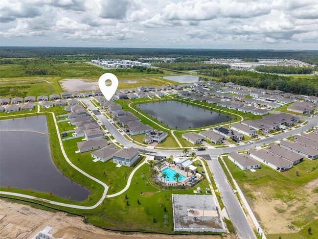 Building Photo - 1526 Brentwood Dr