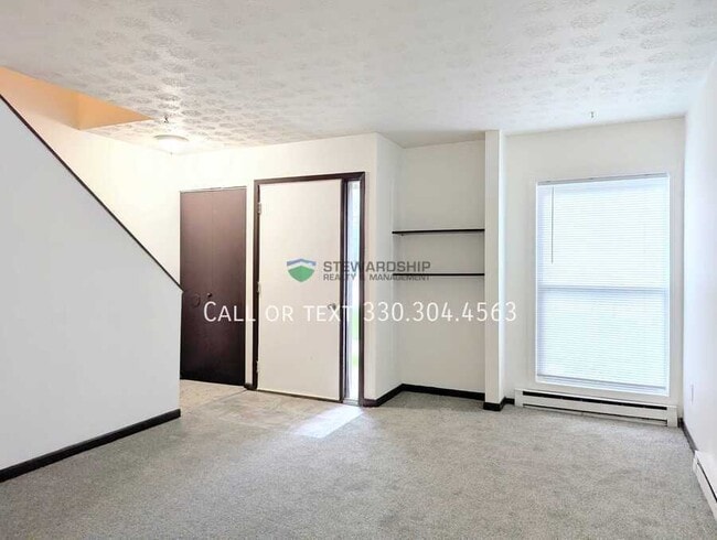 Building Photo - 310 Engadine Ct