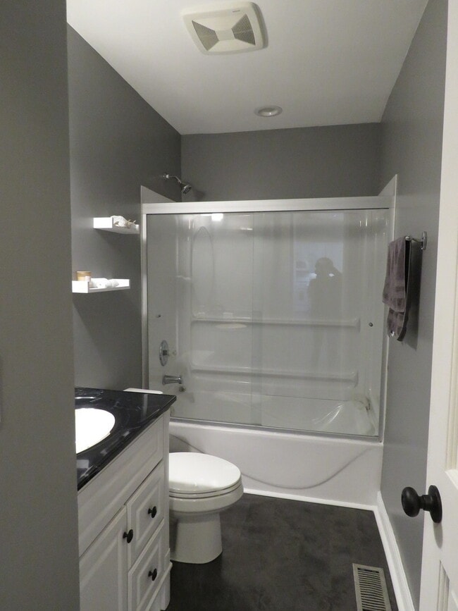 Building Photo - 3451 Waterford Way